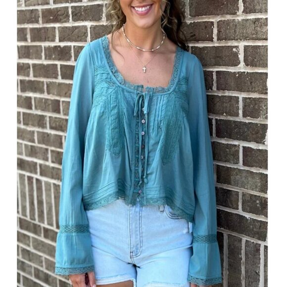 FREE PEOPLE Evermore Lace Inset Semisheer Cotton Top in Mineral Blue Size Small - Picture 1 of 7